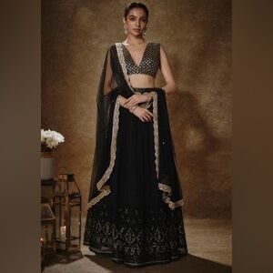 Elegant Black and Gold Women's Dress